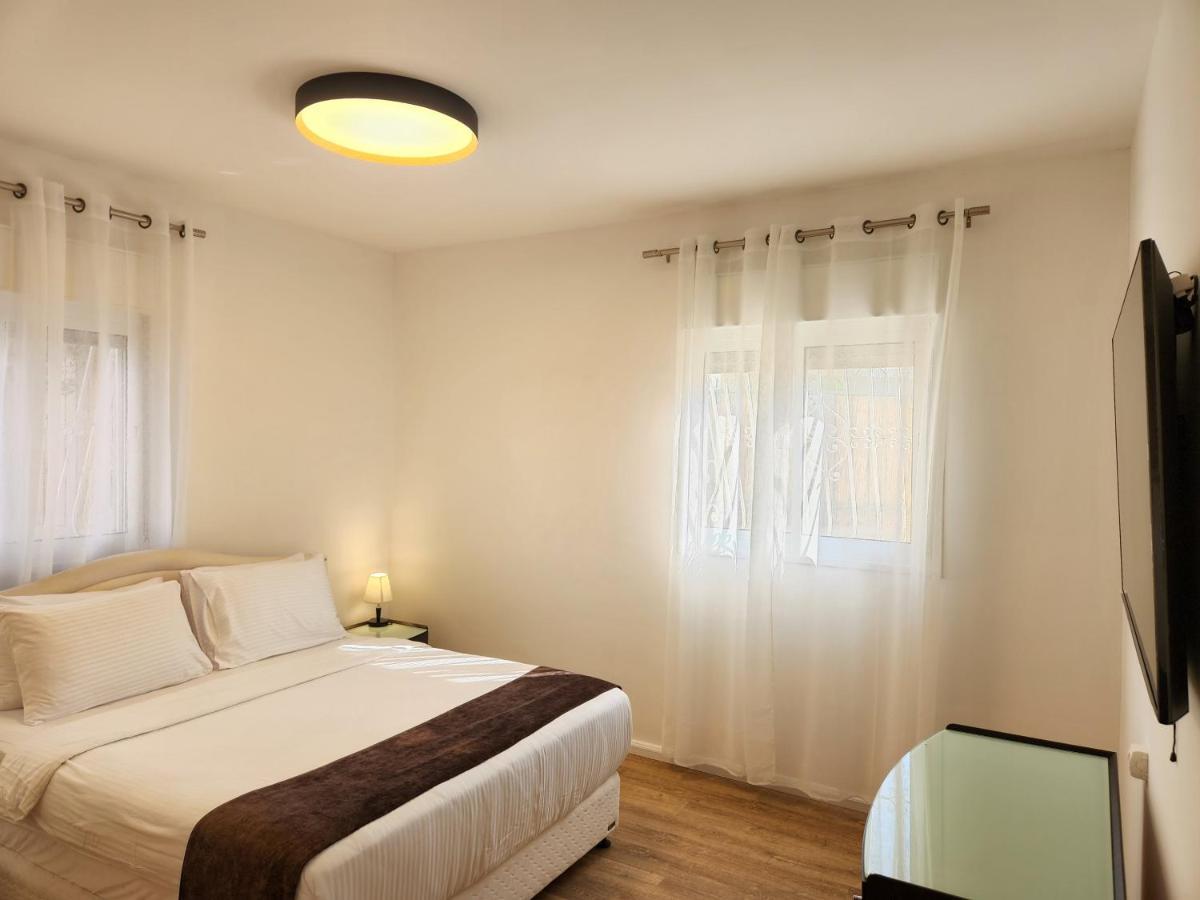 Melony Apartments Al Hyam Eilat Esterno foto