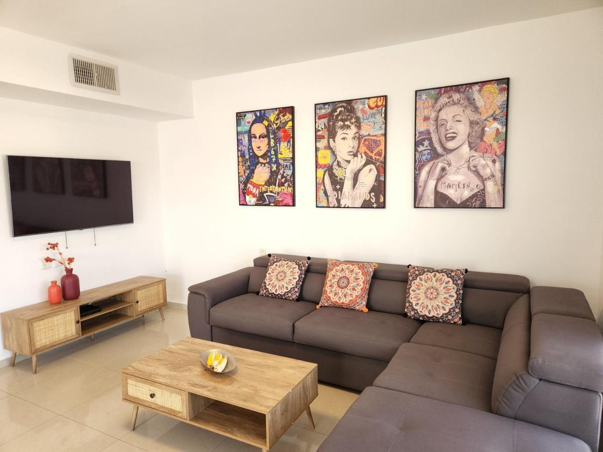 Melony Apartments Al Hyam Eilat Esterno foto